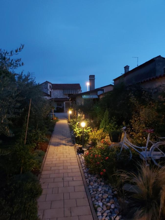 Apartments Marija Umag Exterior photo